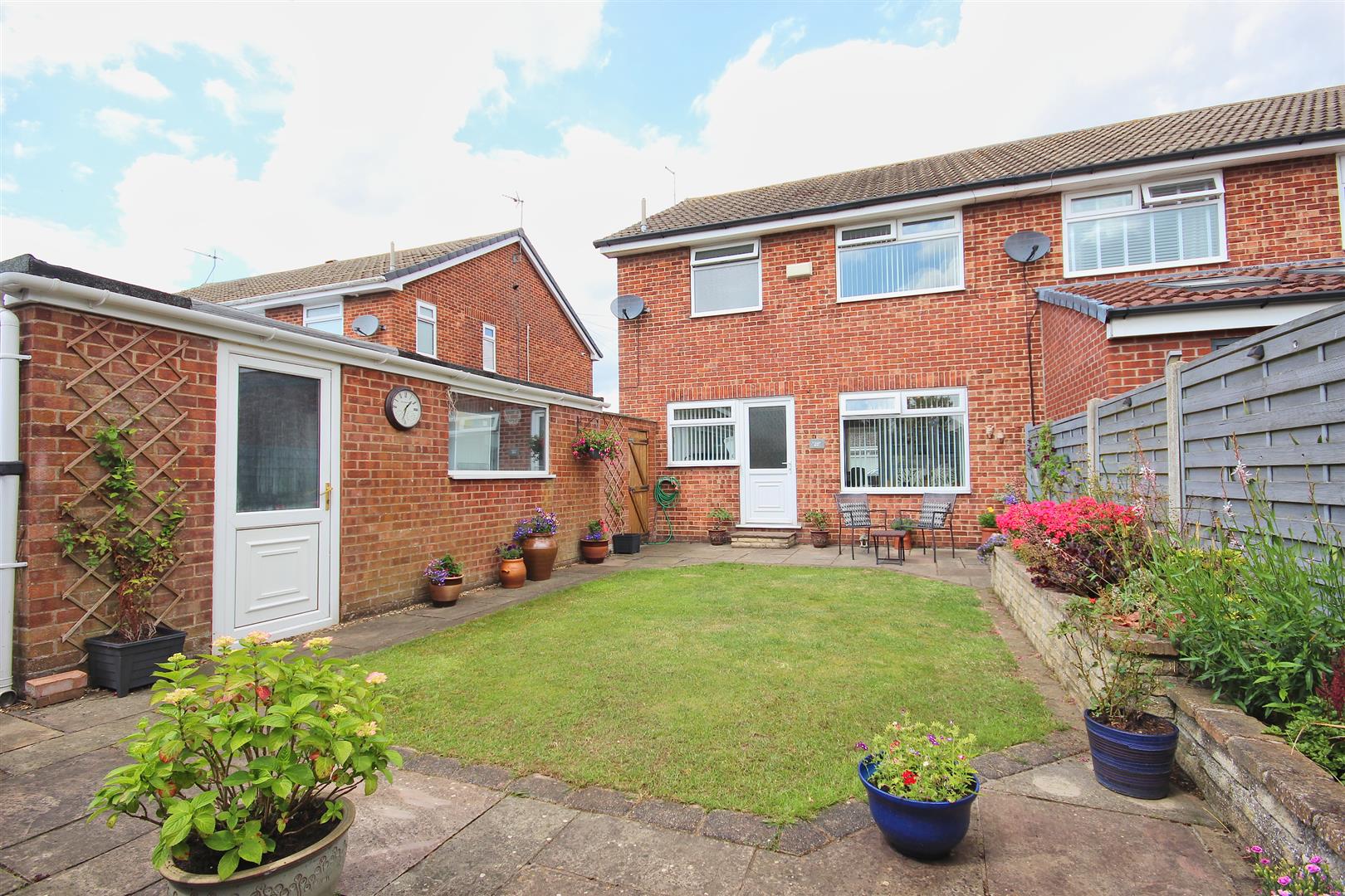 Westlands Road, Sproatley